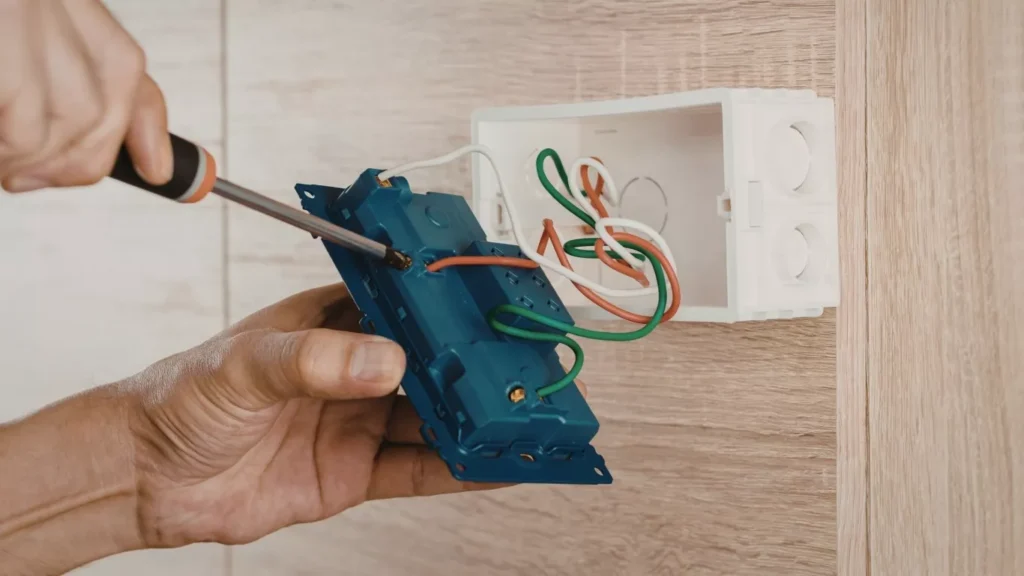 top electrician service using professional tools for inspections