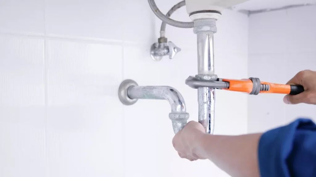best commercial plumbing service for restaurants and shops